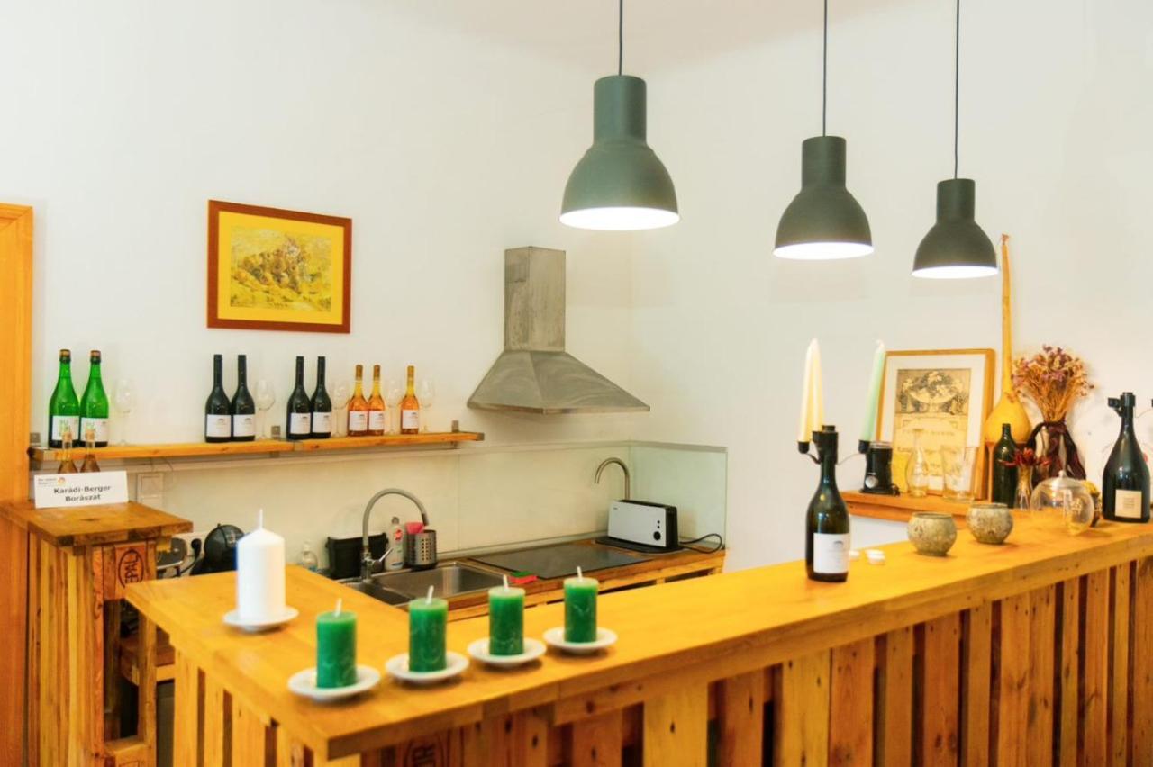 Karadi-Berger Vendeghaz Apartment Erdőbénye Екстериор снимка