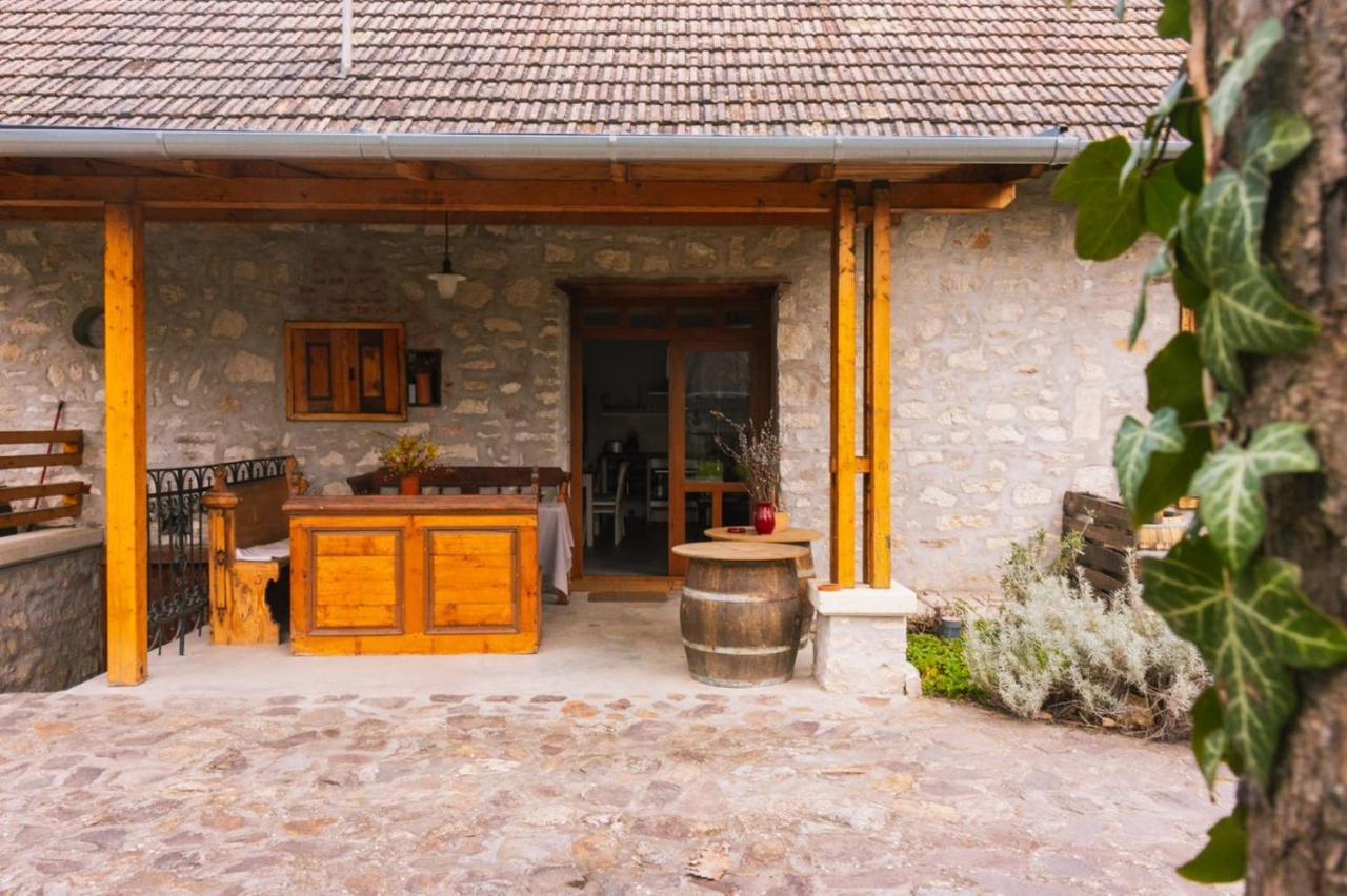 Karadi-Berger Vendeghaz Apartment Erdőbénye Екстериор снимка